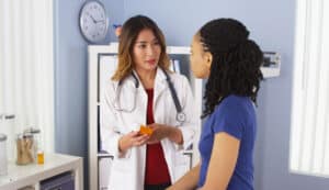 doctor-talking-to-patient