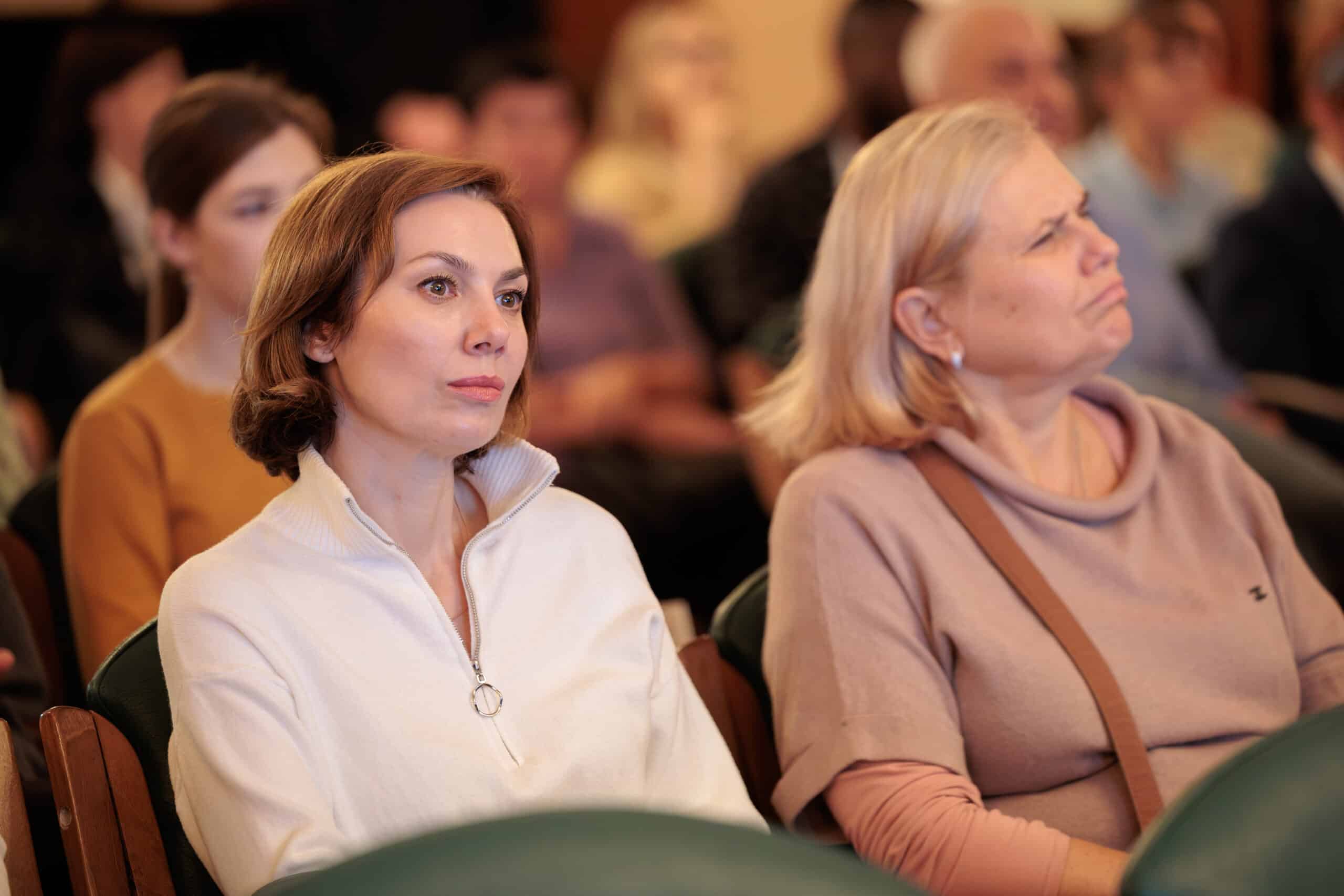 20251011-751A1146-Улучшено-Ум. шума